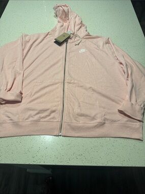 Nike Women’s Pale Pink Full-Zip Hoodie Jacket